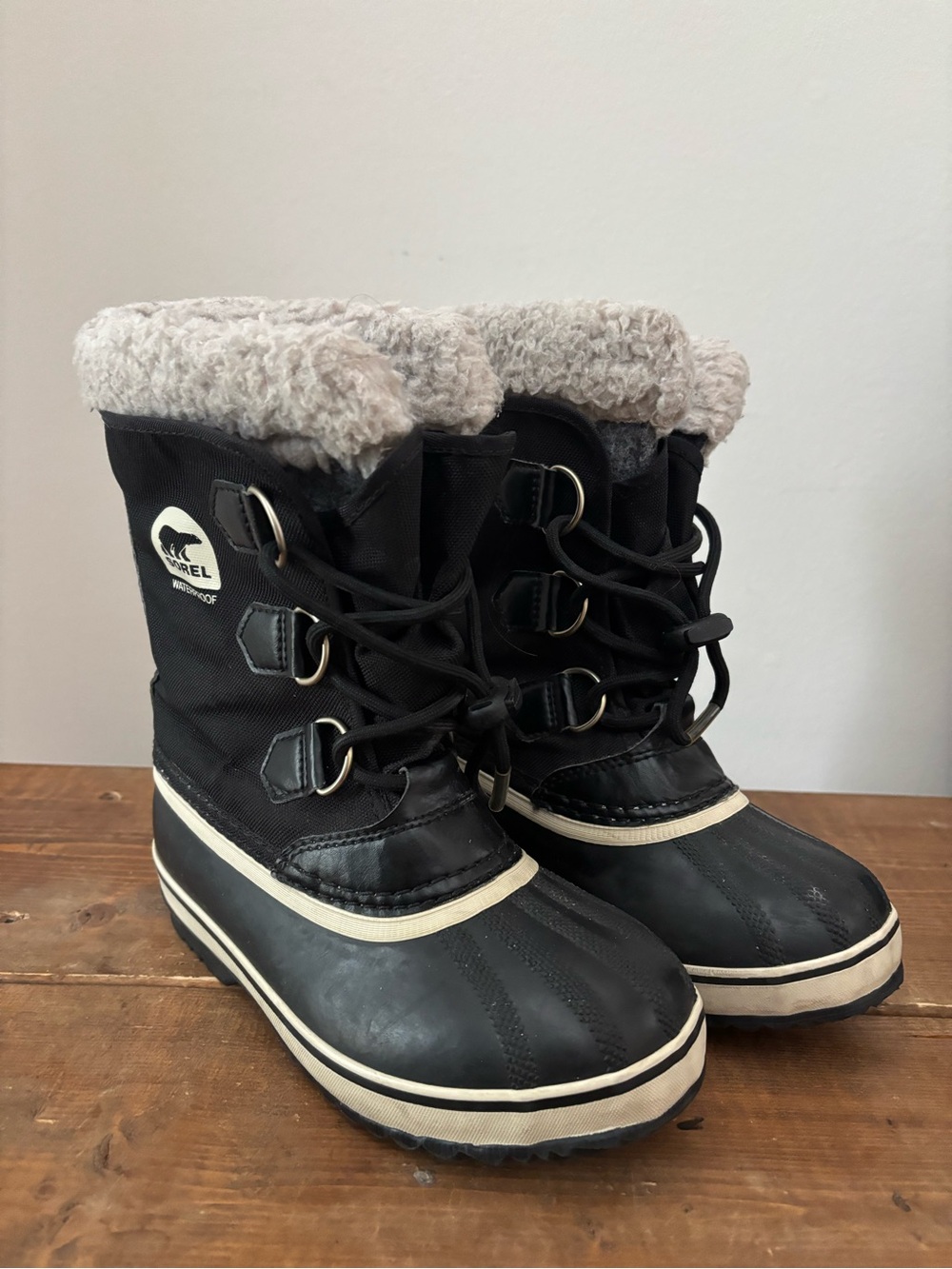Youth Sorel Yoot Pac Nylon Winter Snow Boots Black Size 1